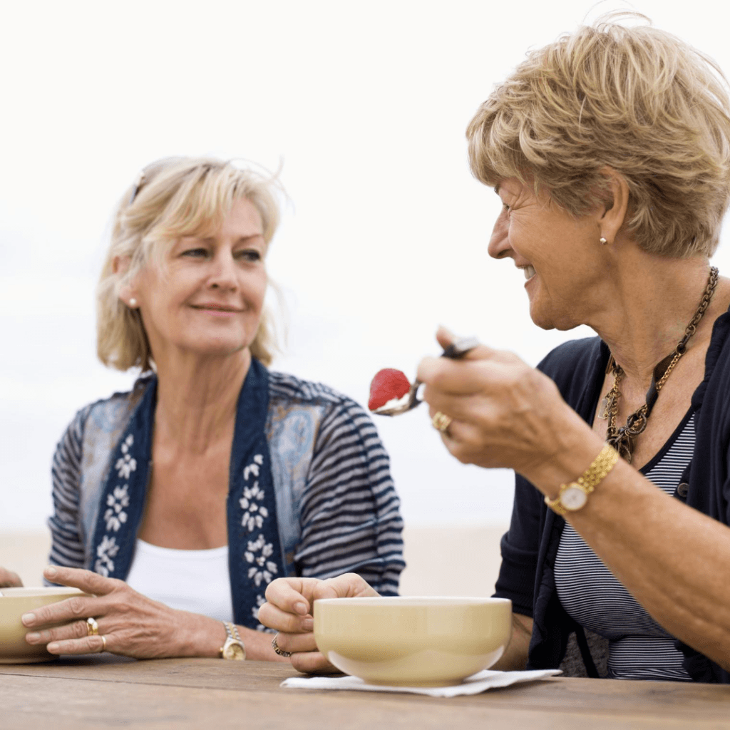 Women eating breakfast